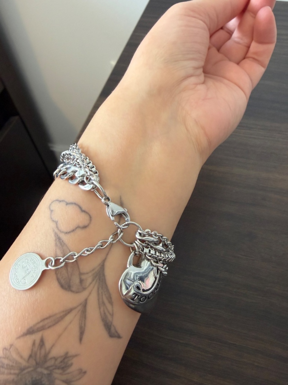 Tocara Silver Tone Link Bracelet with Heart Logo Charms 7 Inch - Picture 4 of 5